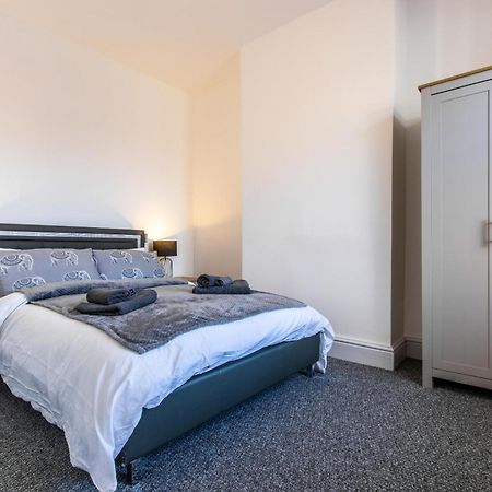 Warburton House, Newark - Walking Distance From North Gate Train Station & Market Place Vila Exterior foto